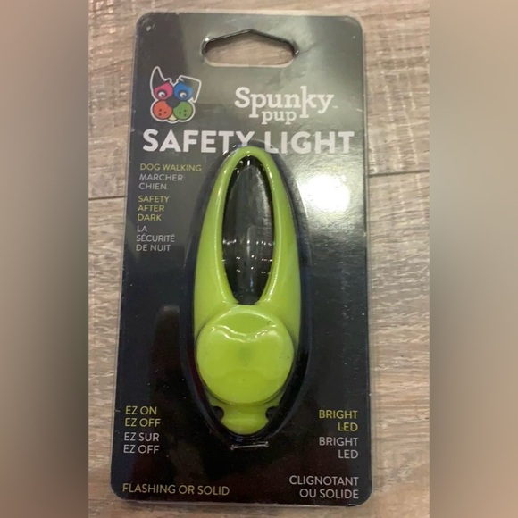 NWT Spunky pup safety light - Picture 1 of 2